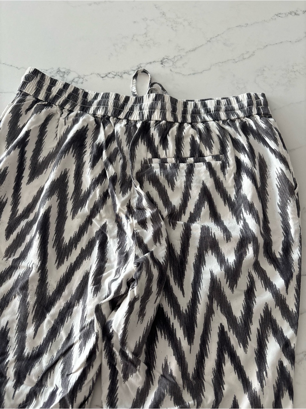Banana Republic Chevron Wide-Leg Pants - Picture 7 of 7
